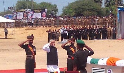 modi-salutes