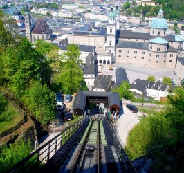 festungsbahn-funiculars-salzburg-1